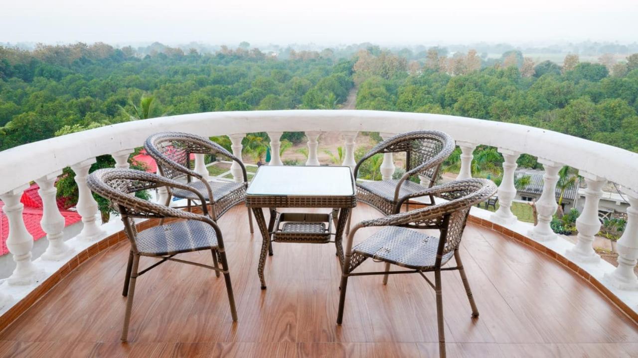 Simba Resort & Spa Kansariya エクステリア 写真